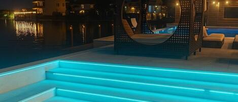 Outdoor pool, a heated pool