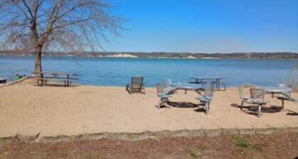 Spacious Lakeview Cabin Minutes from Private Beach