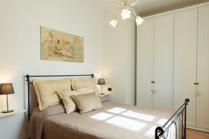 2 camere, ferro/asse da stiro, Wi-Fi, lenzuola