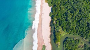 Ubicación a pie de playa