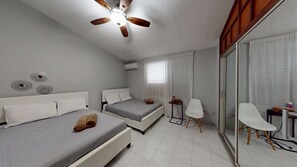 7 bedrooms, WiFi