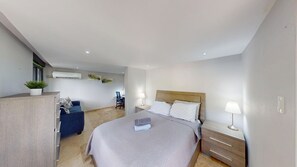 5 habitaciones, escritorio, wifi y ropa de cama 