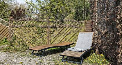 Cozy home in Rudkøbing with WiFi