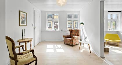 Cozy home in Rudkøbing with WiFi