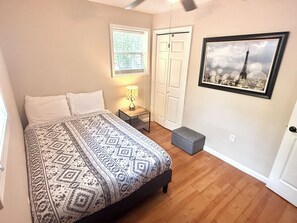 2 Schlafzimmer, Bügeleisen/Bügelbrett, WLAN, Bettwäsche