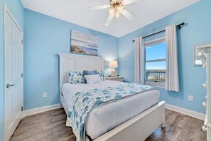 2 bedrooms, iron/ironing board, free WiFi, bed sheets - FIND YOUR BEACH ESCAPE!!!! at Crystal Tower 602 (Gulf Shores)