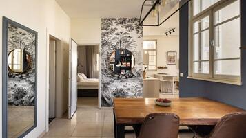 1 bedroom, iron/ironing board