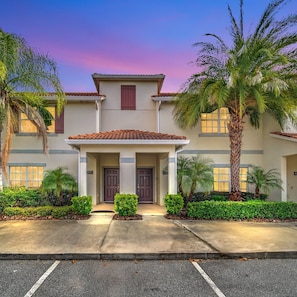 Villa, Accessible - Lovely Family Home - 10min to Disney - Stl107 (Kissimmee)