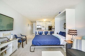 1 soverom, strykejern/-brett, wi-fi og sengetøy