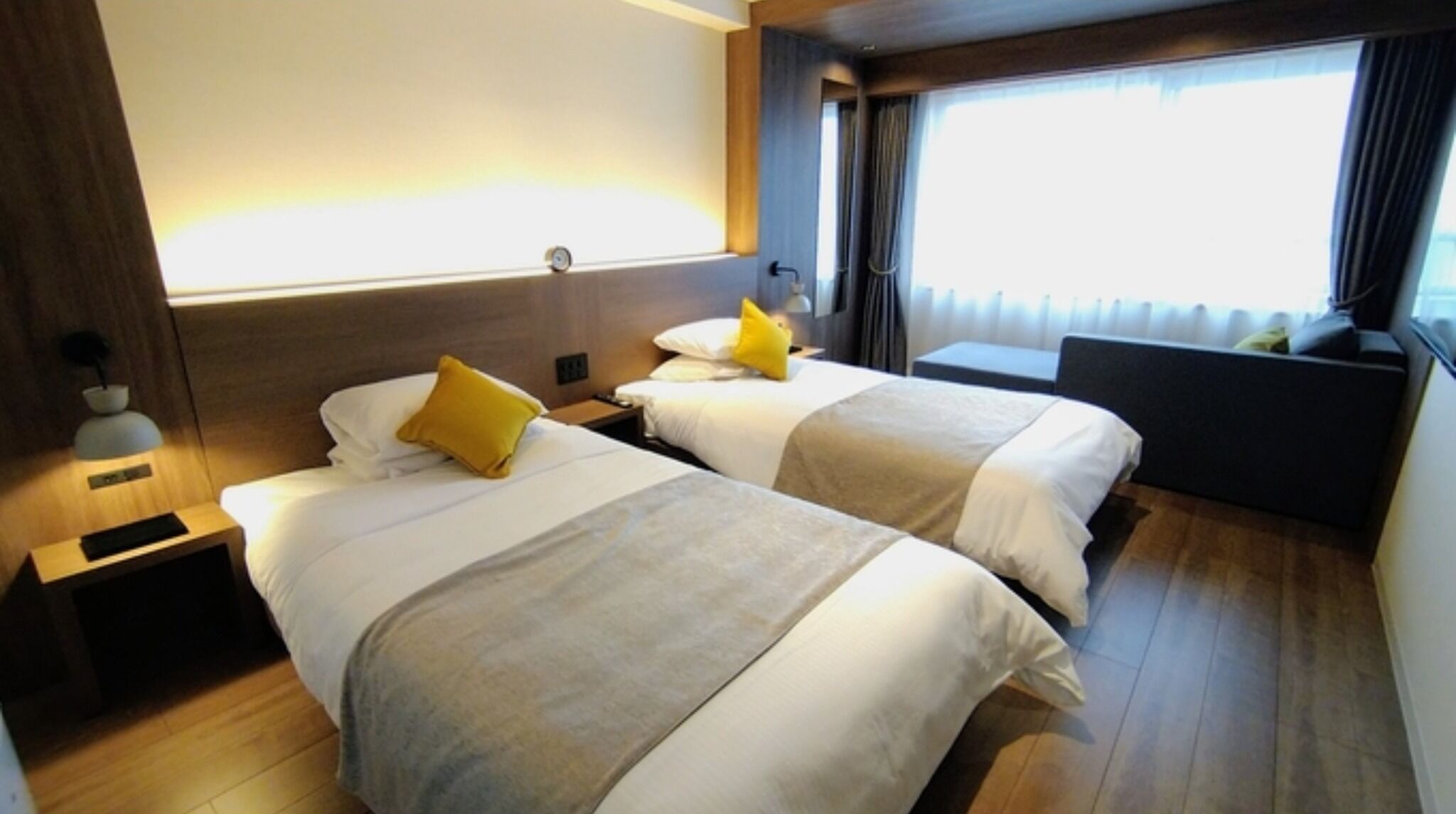 1 dormitorio, escritorio, tabla de planchar con plancha y wifi gratis