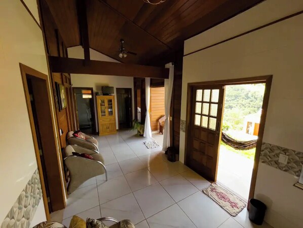 Interior - Lapinha do Sertão _moeda (Moeda)