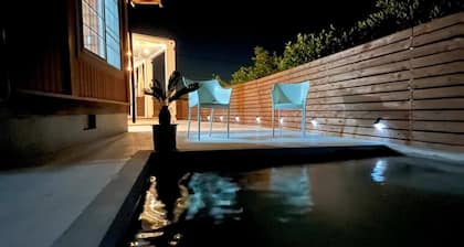 You can see Lake Hamana and the Tenryu Hamanako Ra - Villa Wan Lake Hamana / Hamamatsu Shizuoka