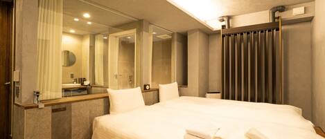 1 bedroom, desk, iron/ironing board, free WiFi