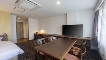 1 bedroom, desk, iron/ironing board, free WiFi