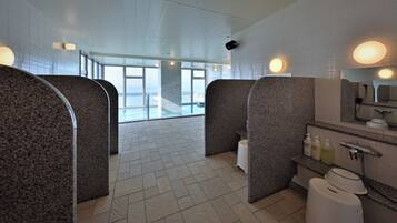 Hair dryer, towels