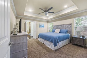 3 chambres, fer et planche à repasser, Wi-Fi gratuit, draps fournis