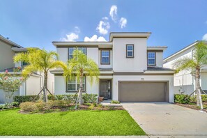 12 bedrooms - Stunning Bright Family Home Sleeps 25 Bl102 (Kissimmee)