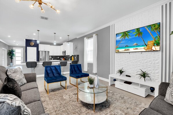 9 bedrooms - Magical Mickey Home 8 Minutes to Disney Stl109 (Kissimmee)