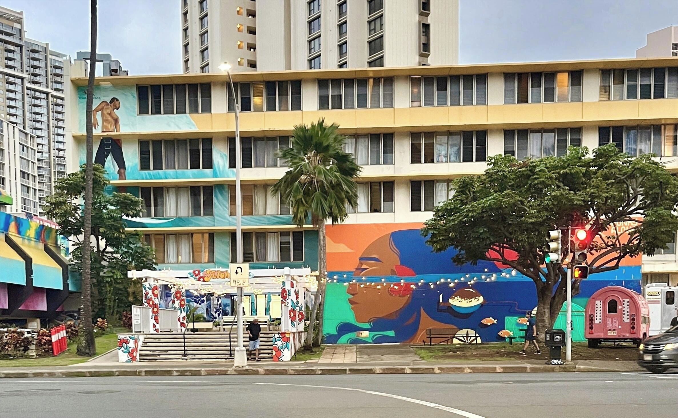 المنشأة من الخارج