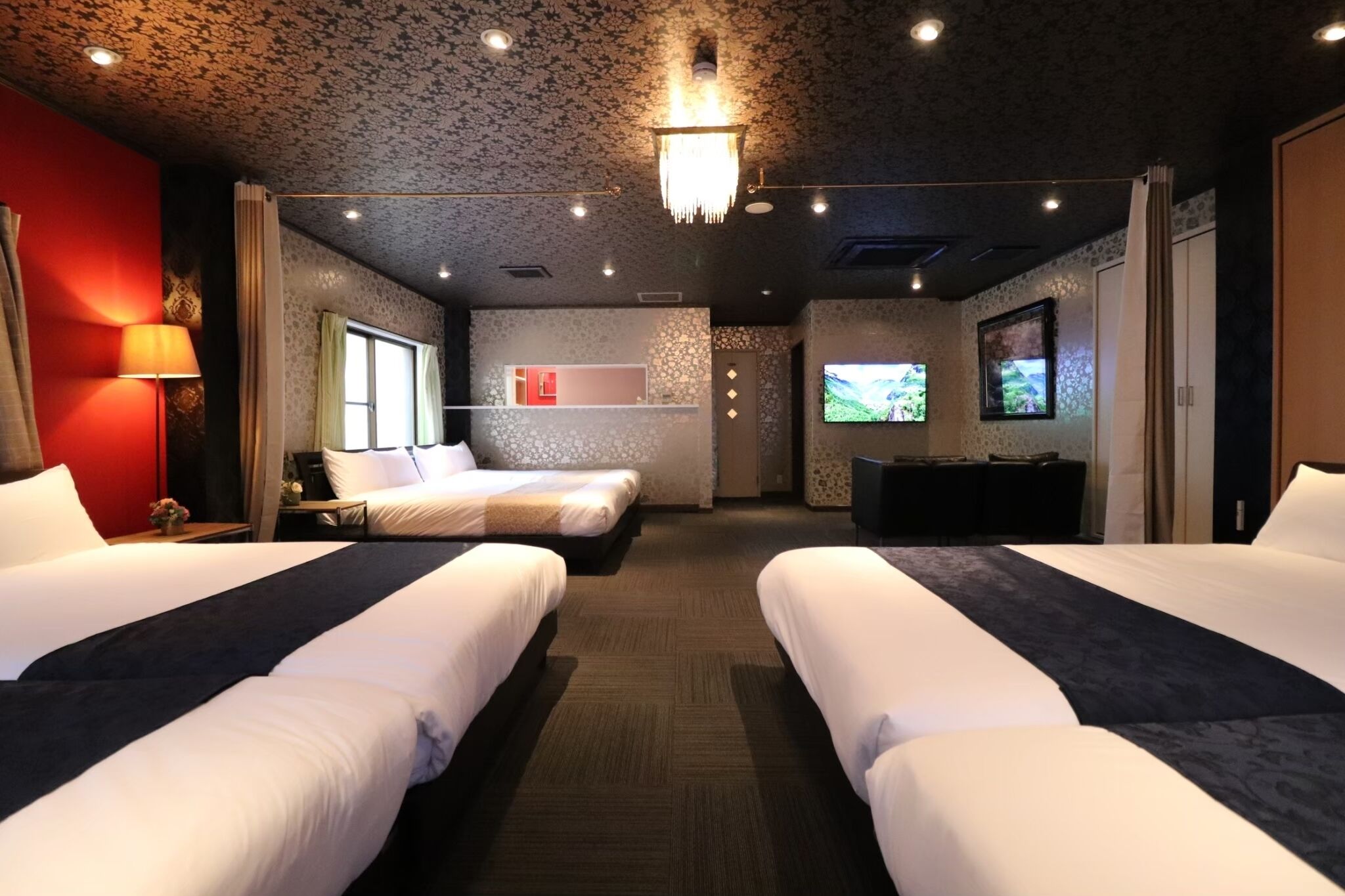 2 slaapkamers, een bureau, wifi, beddengoed