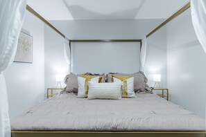 3 Schlafzimmer, Bügeleisen/Bügelbrett, WLAN, Bettwäsche