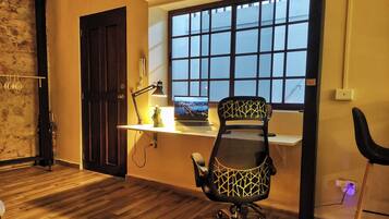 1 bedroom, premium bedding, individually decorated