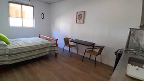 3 habitaciones, wifi gratis y ropa de cama 