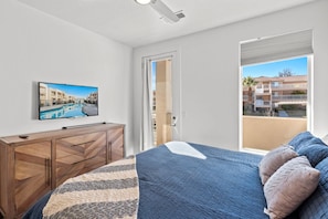 4 bedrooms, iron/ironing board, free WiFi, bed sheets - The Lofts 2|Community Pool w/water slide and hot tub, grill, Smart TV (Saint George)