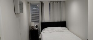 1 bedroom, iron/ironing board, WiFi, bed sheets - Best Choice. Spacious, 1BR 1BA Apt in NW DC area with free street parking. (Washington)