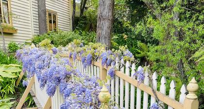 Aldgate Creek Cottage