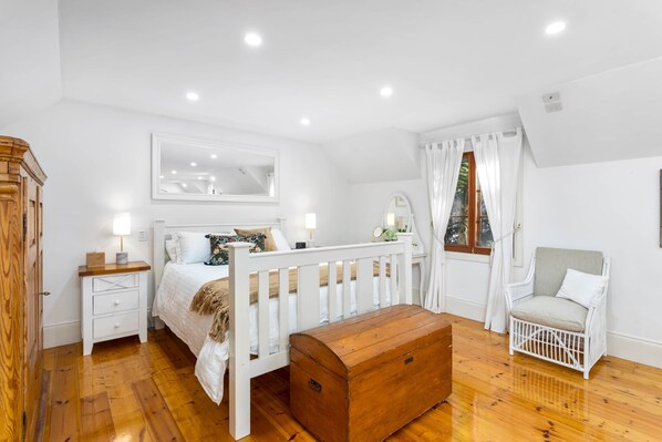 1 Schlafzimmer, schallisolierte Zimmer, Bügeleisen/Bügelbrett, WLAN