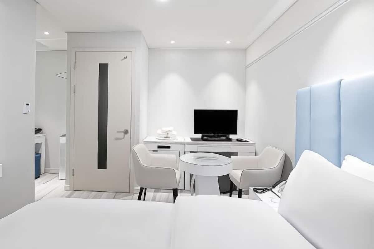 1 bedroom, free WiFi