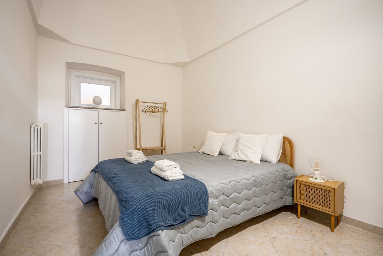 2 slaapkamers, een strijkplank/strijkijzer, wifi, beddengoed