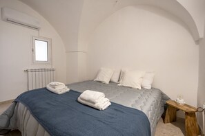 2 soverom, strykejern/-brett, wi-fi og sengetøy