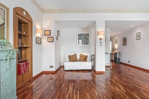 Interior - GuestHost - Casada - Etna's Grandeur: Elegant Retreat in Nicolosi (Nicolosi)