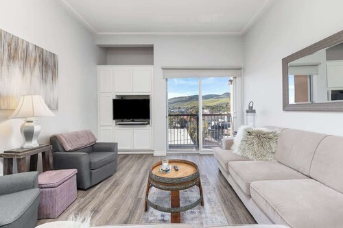 Pismo Beachside Retreat off Pomeroy!