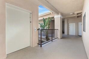 Unclassified image, 3 of 58, button - Pismo Beachside Retreat off Pomeroy! (Pismo Beach)