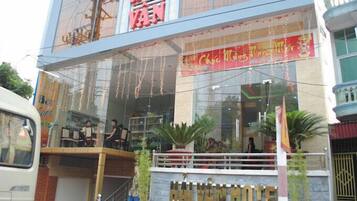 Façana frontal de l'allotjament