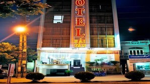 Mặt tiền nơi lưu trú