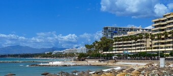 Ivy Green Golf view by Interhome