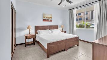 Standard Apartment | 2 bedrooms, in-room safe, blackout drapes, iron/ironing board