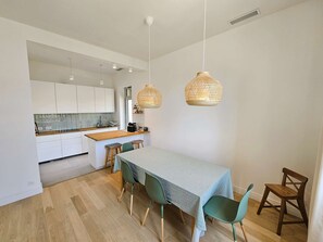 レストラン
