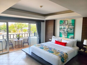 Superior Double with Mountain View | In-room safe, desk, blackout curtains, free cots/infant beds - Wild Orchid Villa Krabi (Krabi)
