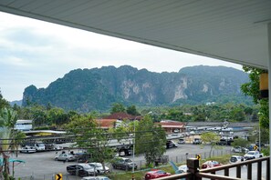 Blackout curtains, free WiFi - Wild Orchid Villa Krabi (Krabi)