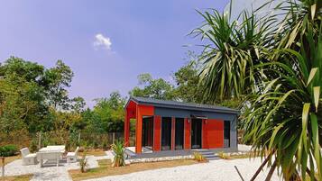 Comfort Bungalow, Air conditioning | Garden view