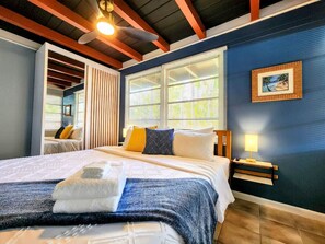 3 bedrooms, desk, iron/ironing board, WiFi