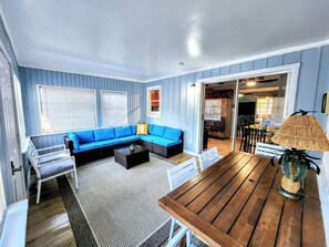 Smart TV - Private Pool! Walk to Siesta Key Beach & Village! (Siesta Key)