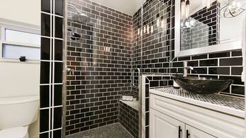 Eco-friendly toiletries, hair dryer, towels