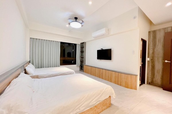 City Quadruple Room