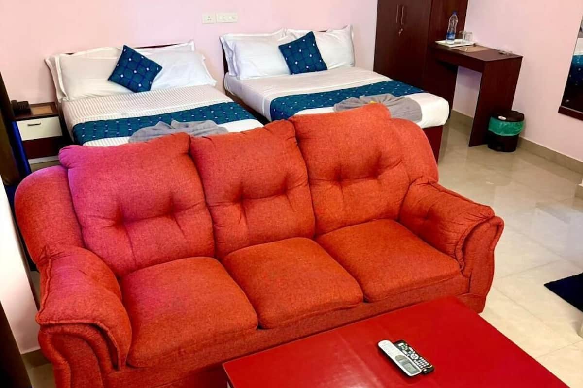 Deluxe Suite